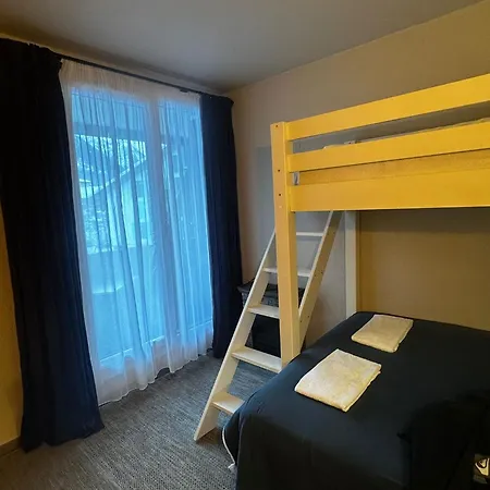 Eden Centre * شامونكس